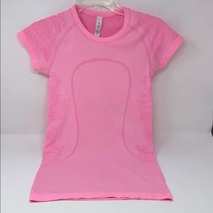 Lululemon Swiftly short sleeve pink size 4